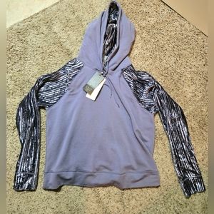 *NWT - Calia hooded sweatshirt - thinner material -XL
